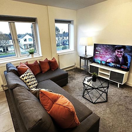 Walnut Flats-F4, 2-Bedroom With Ensuite - Parking, Netflix, Wifi - Close To Oxford, Bicester & Blenheim Palace Кидлингтън Екстериор снимка